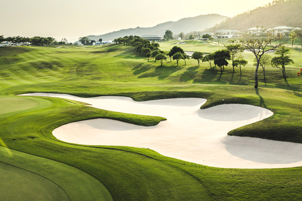 Black Mountain Golf Club course